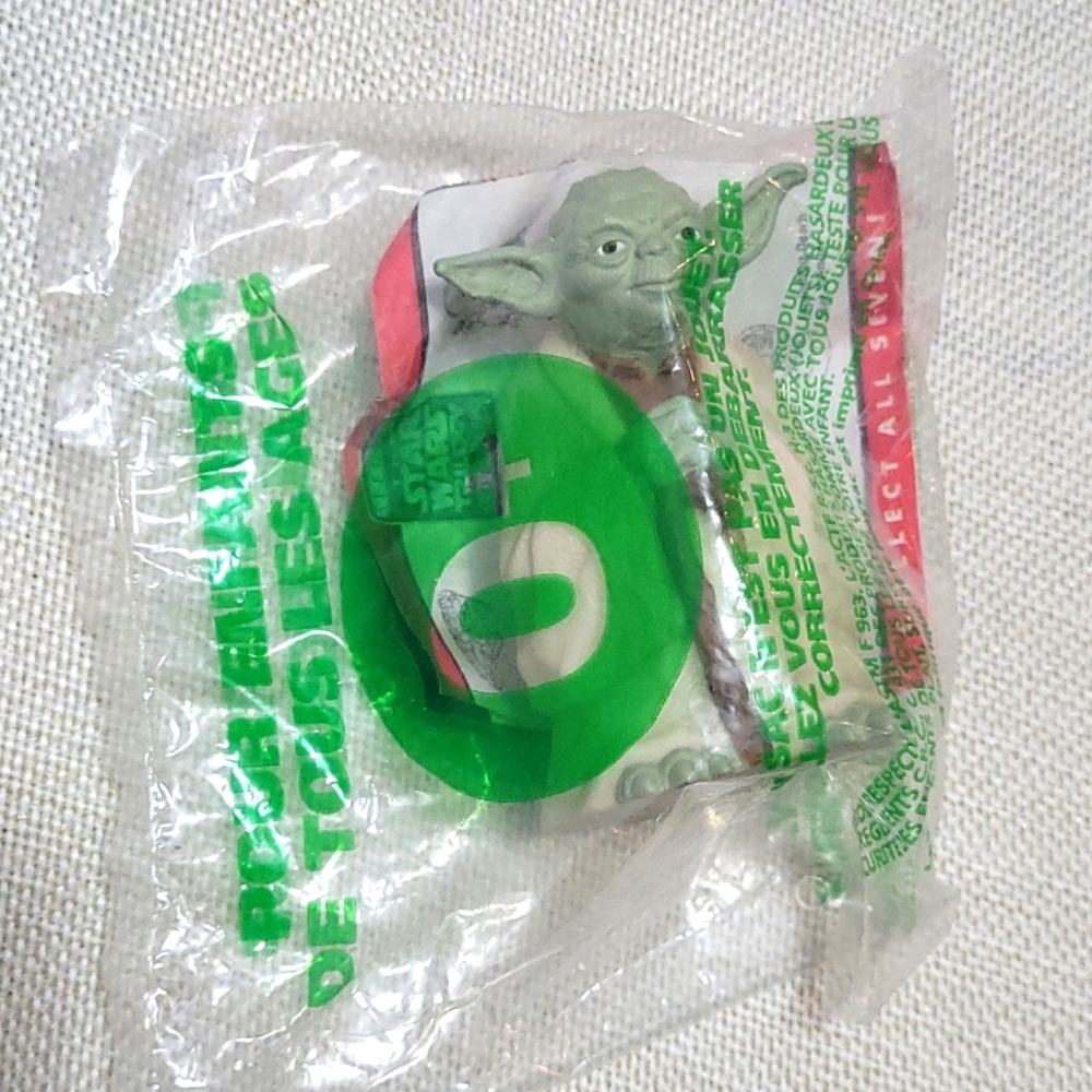 1996 Taco Bell Star Wars Trilogy Special Edition YODA NEW!